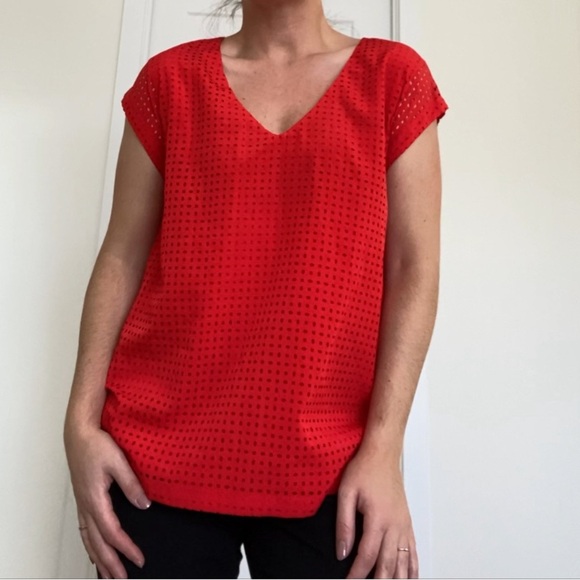 Kenar Tops - Eyelet Top